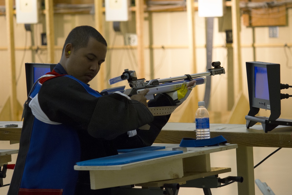 Navy athletes compete in 2013 Warrior Games shooting