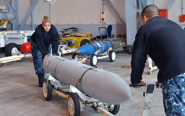 VP-10 maintenance operations