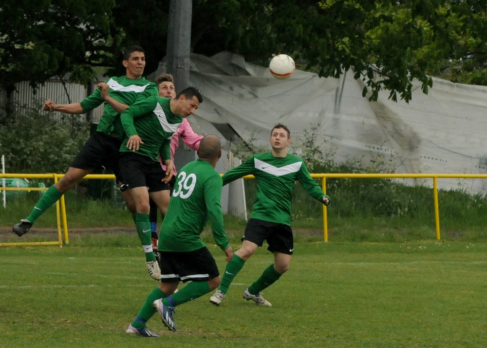 Racing Newmarket football club hosts joint base team