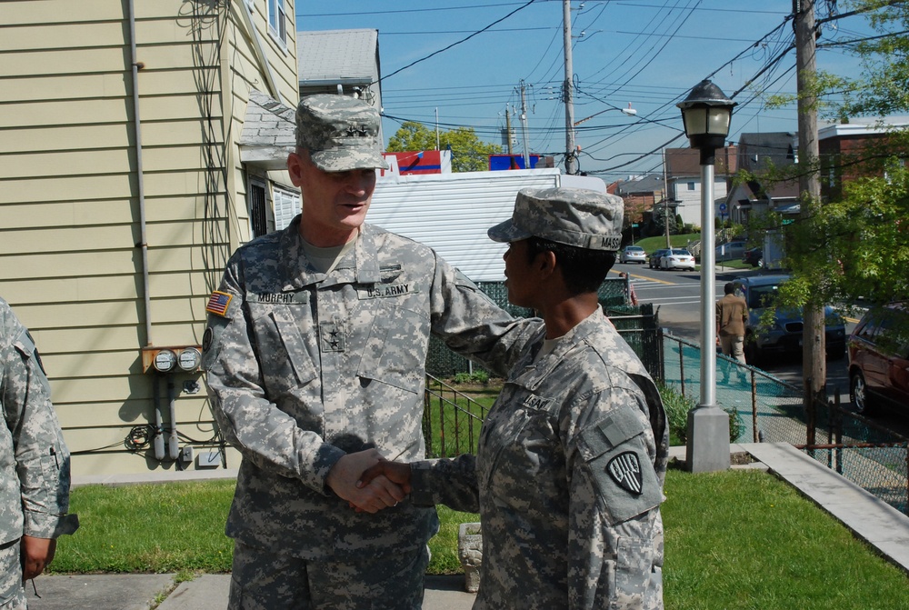 New York Army National Guard finance soldiers mobilize