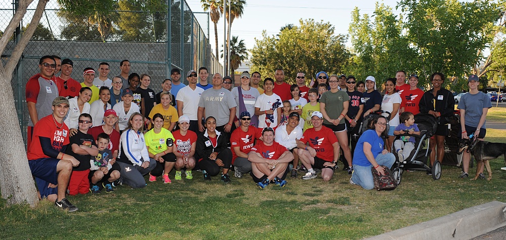 Team RWB and DLT run for Boston Marathon