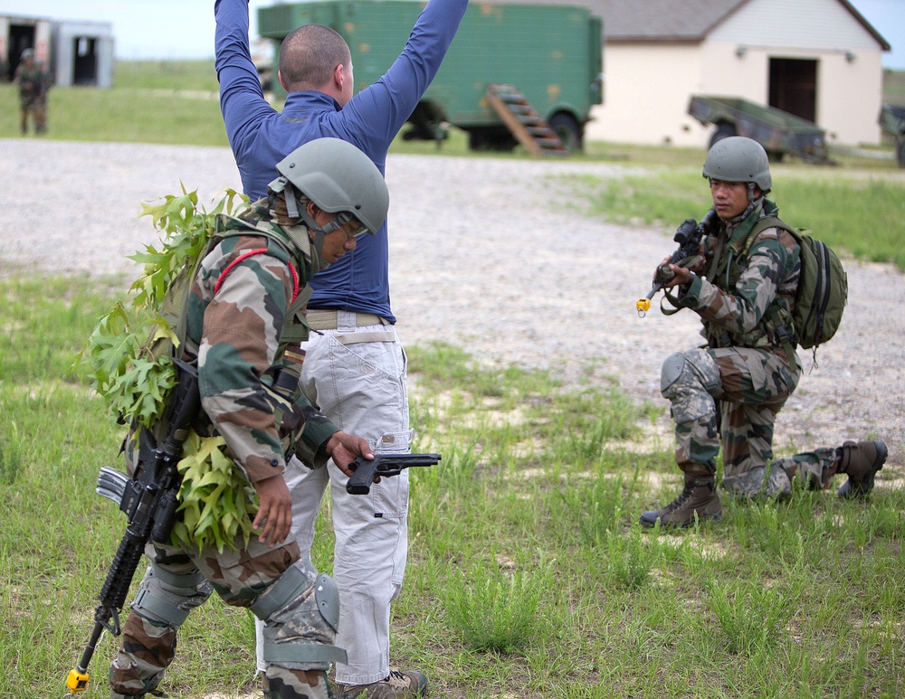 Airborne jump, air assault part of Yudh Abhyas training