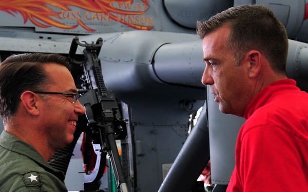 CSG 1 commander tours USS Carl Vinson