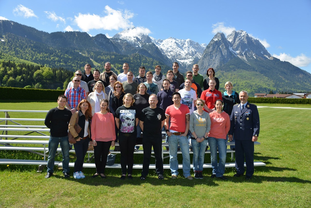 German medical corps soldiers visit center before deployment