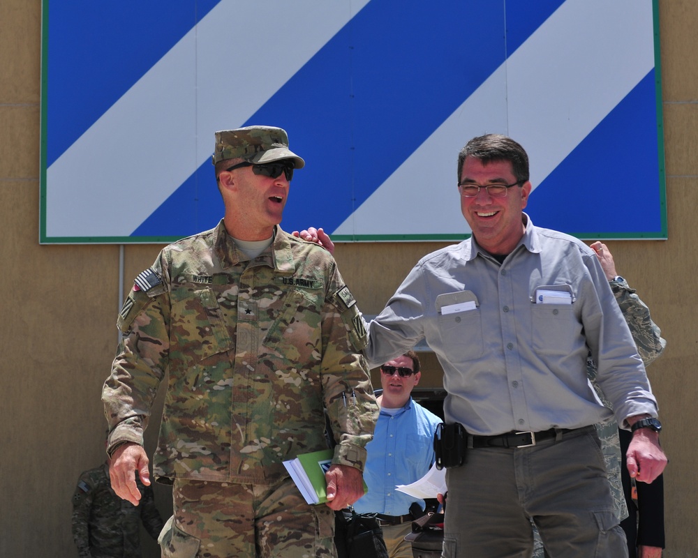 Deputy defense secretary visits Regional Command-South