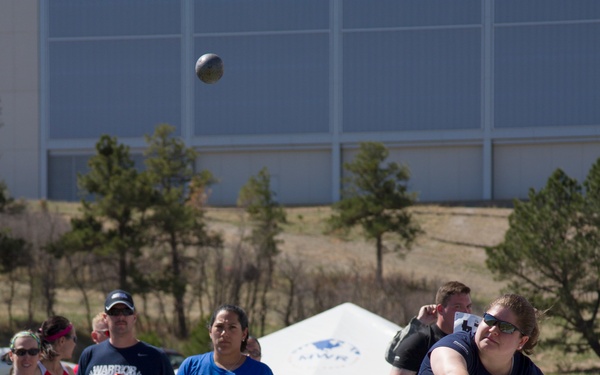 Navy athletes compete in track &amp; field at 2013 Warrior Games