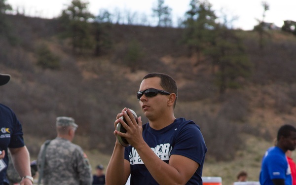 Navy athletes compete in track &amp; field at 2013 Warrior Games