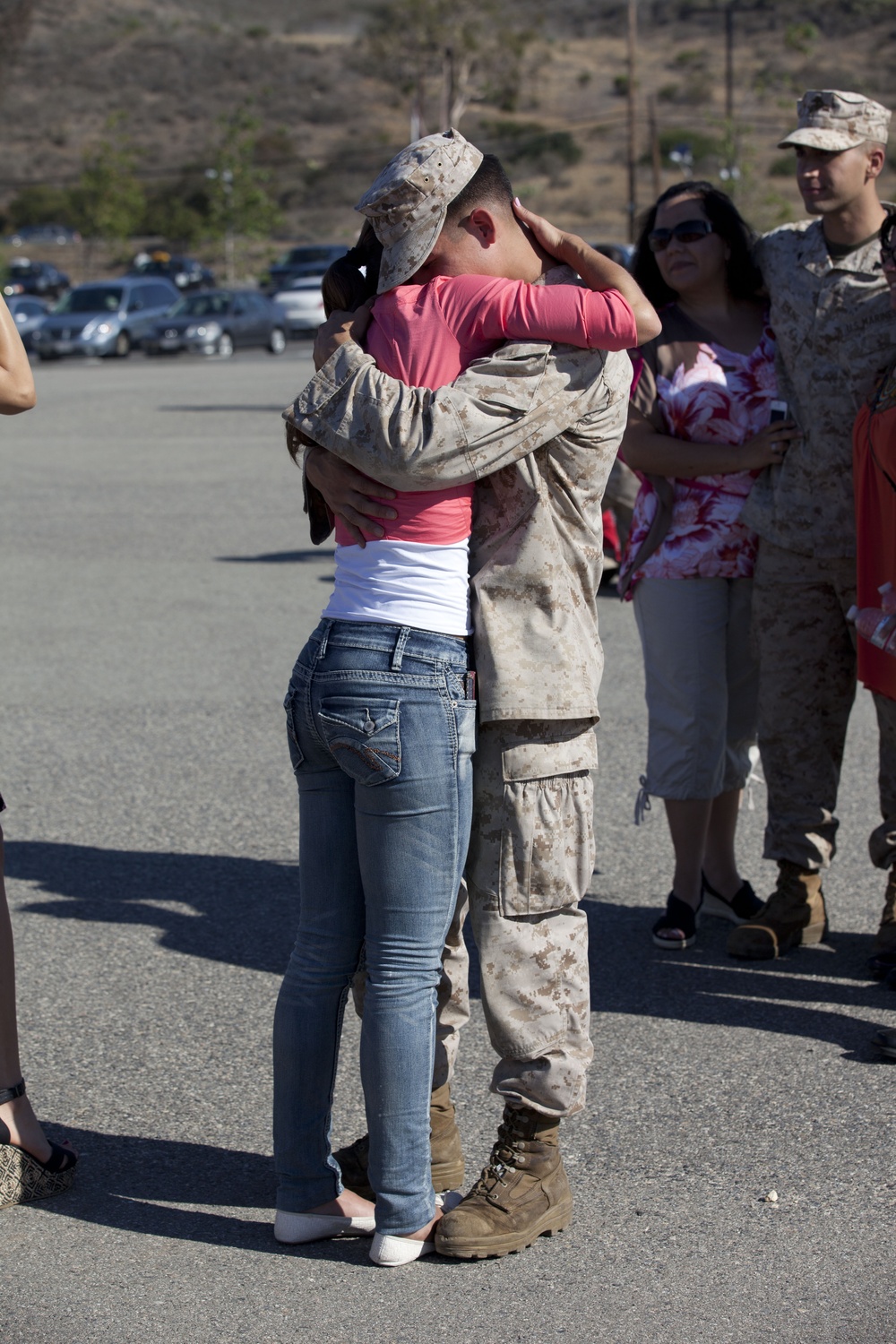 Dark Horse Battalion reunite with family and friends after tour with 15th MEU