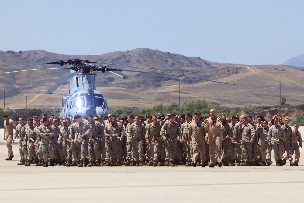 15th MEU Marines welcomed by family, friends after completing deployment