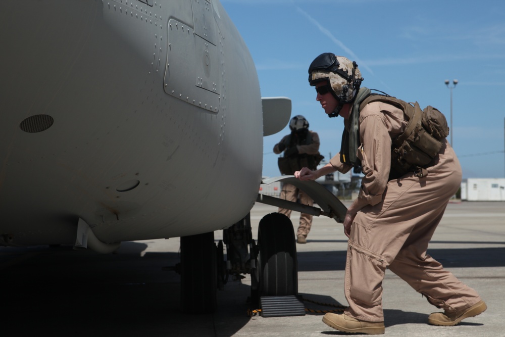 Maj. Gen. Sturdevant's Final Flight with 3rd MAW