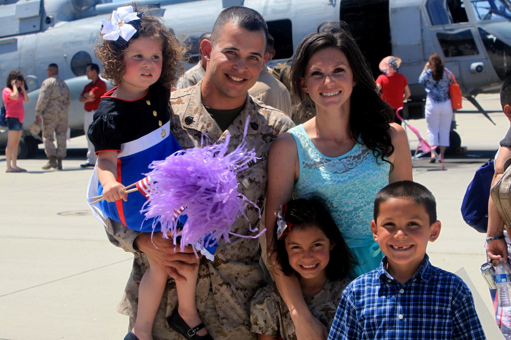 15th MEU Marines welcomed by family, friends after completing deployment