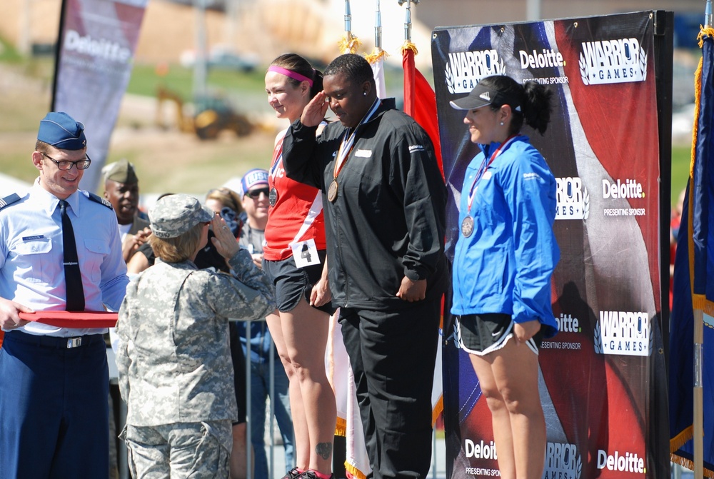 Army track and field team competes