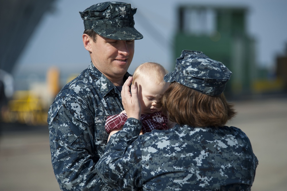 USS Pearl Harbor departs for Pacific Partnership 2013