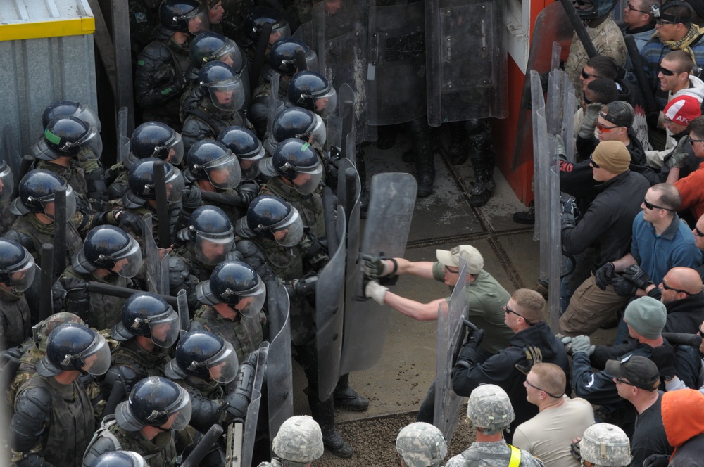 525th Battlefield Surveillance Brigade Kosovo Force mission rehearsal exercise