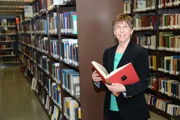 DOD employee named federal librarian of the year