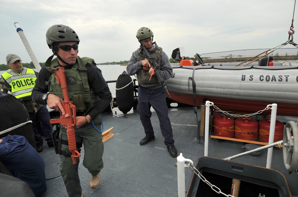 Coast Guard participates in joint law-enforcement training