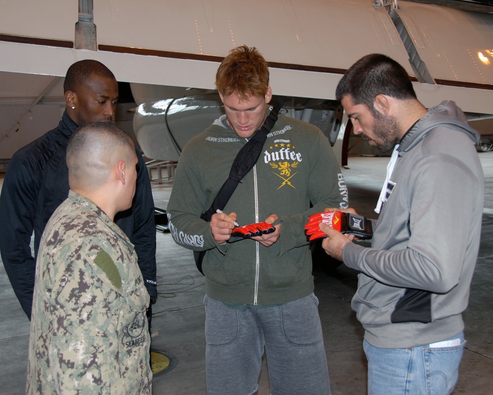 MMA fighters visit Misawa Air Base
