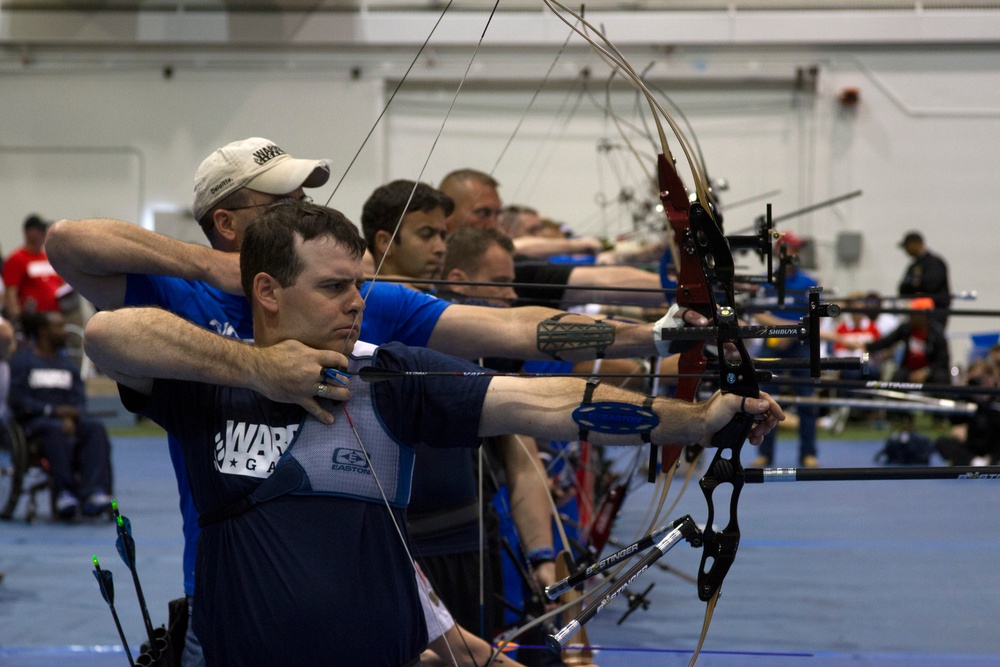 Navy archers compete at 2013 Warrior Games
