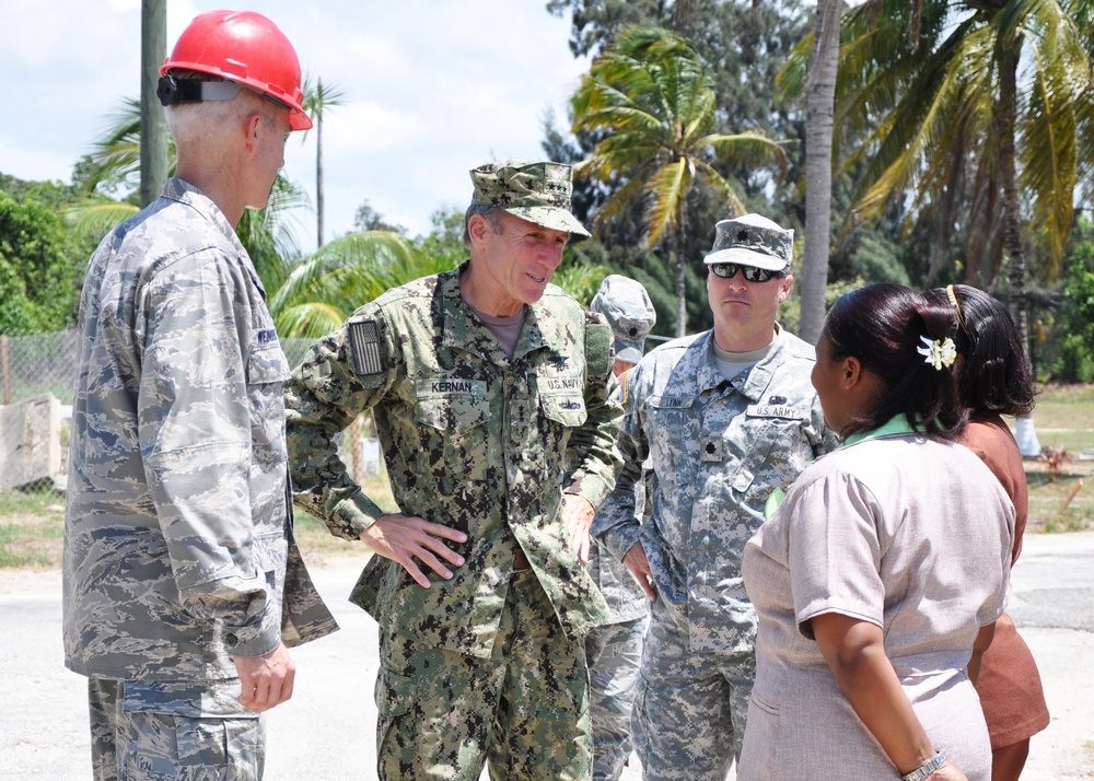 U.S. Southern Command military deputy commander visits New Horizons construction project