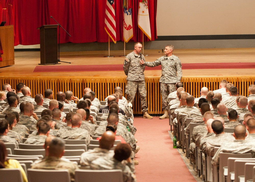 Sergeant major of the Army speaks to Fort Carson soldiers