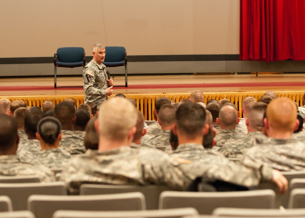 Sergeant major of the Army speaks to Fort Carson soldiers