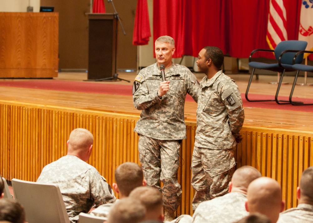 Sergeant major of the Army speaks to Fort Carson soldiers