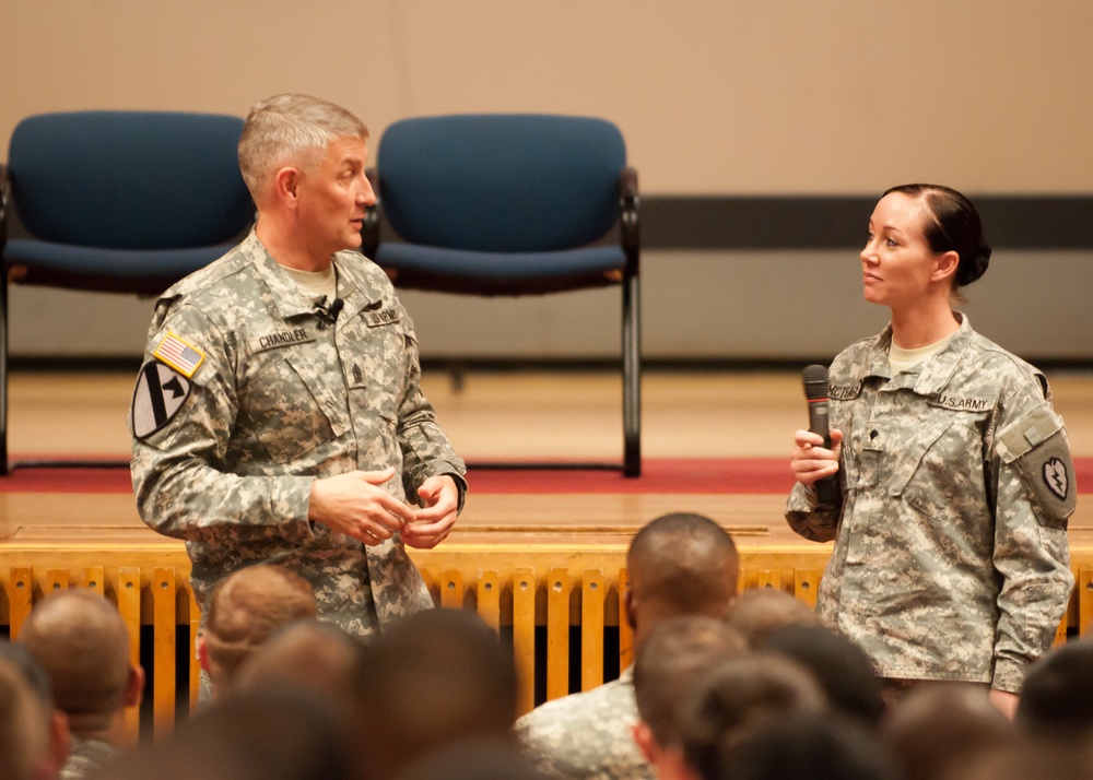 Sergeant major of the Army speaks to Fort Carson soldiers