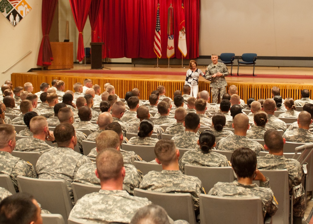 Sergeant major of the Army speaks to Fort Carson soldiers