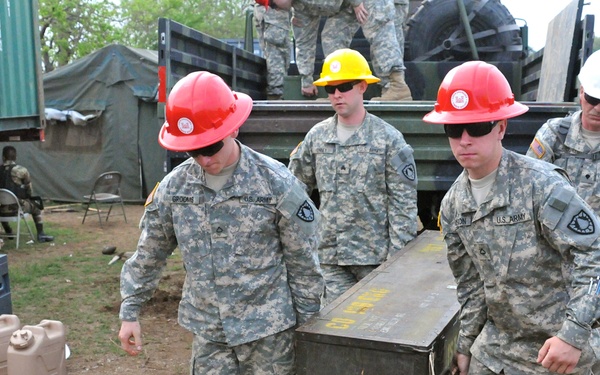 136th Engineers construct schoolhouse for local children
