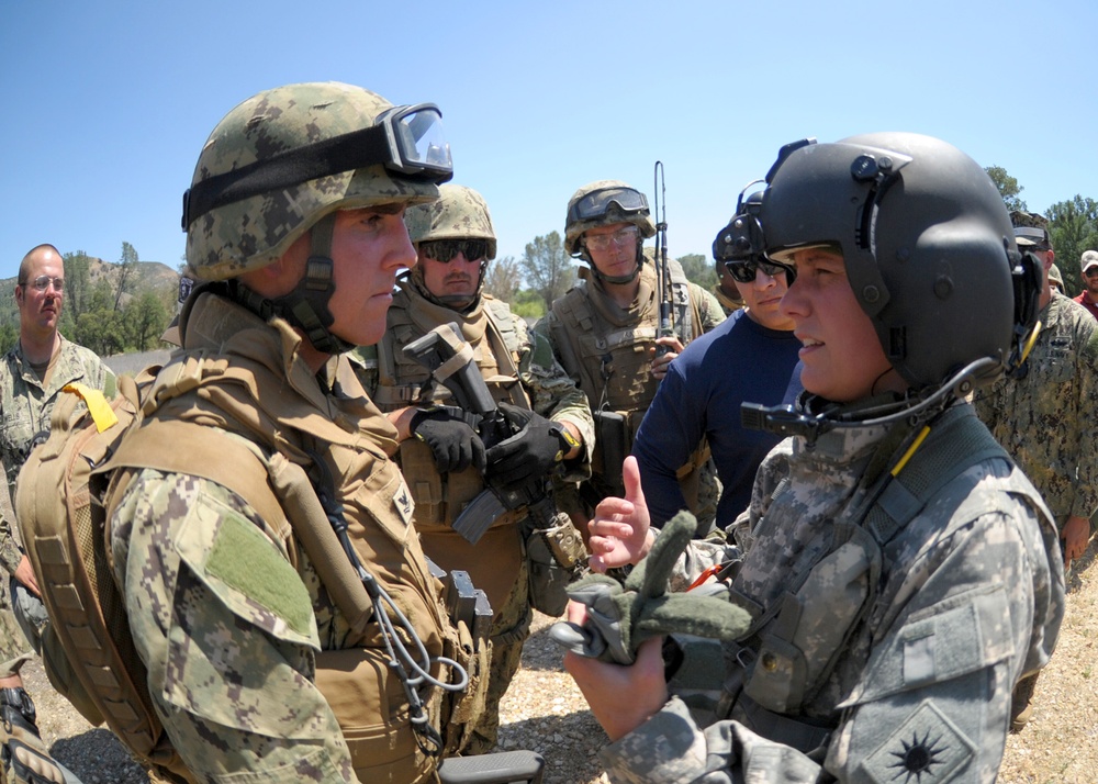 FTX 13 - CSE conducts bridge recon, MEDEVAC