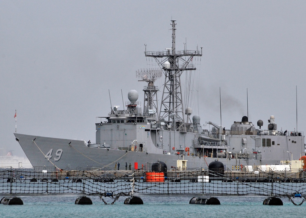 USS Robert G. Bradley operations