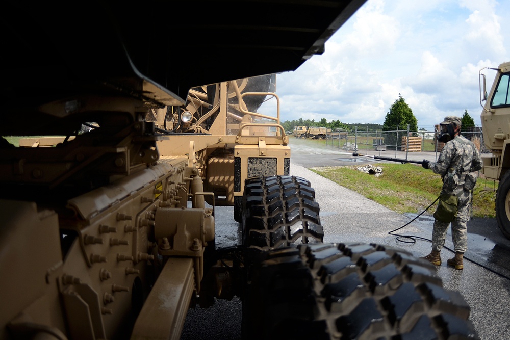 DVIDS - Images - Ardent Sentry vehicle decontamination exercise [Image ...