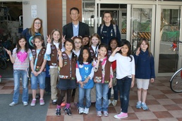 Yokosuka Girl Scouts visit local children's home