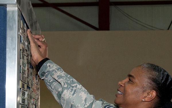 AFCENT command chief tours TCM