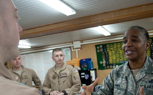 AFCENT command chief tours TCM