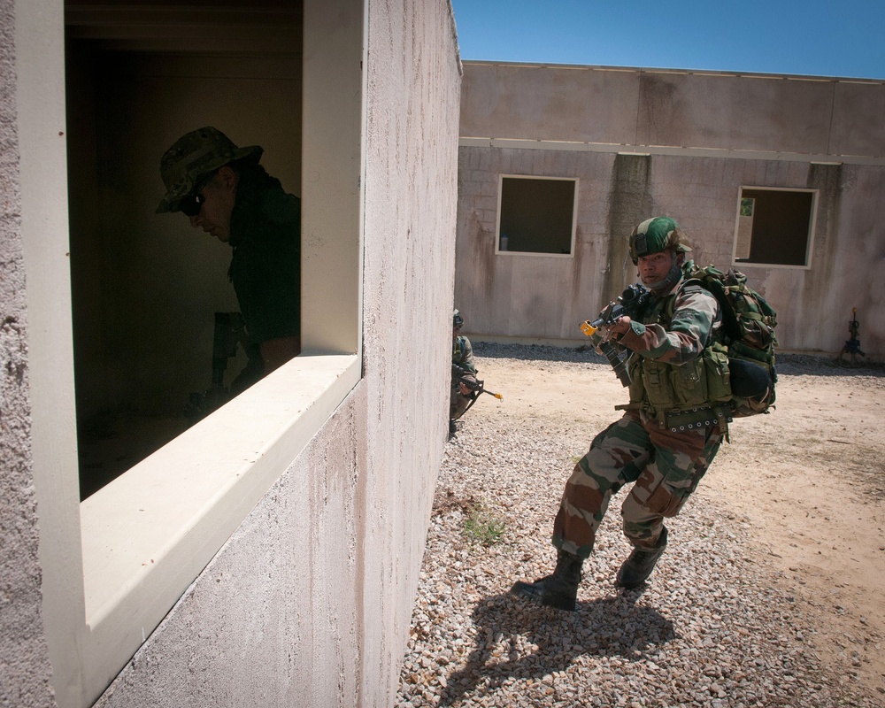 YA13 Company-level situational training exercise