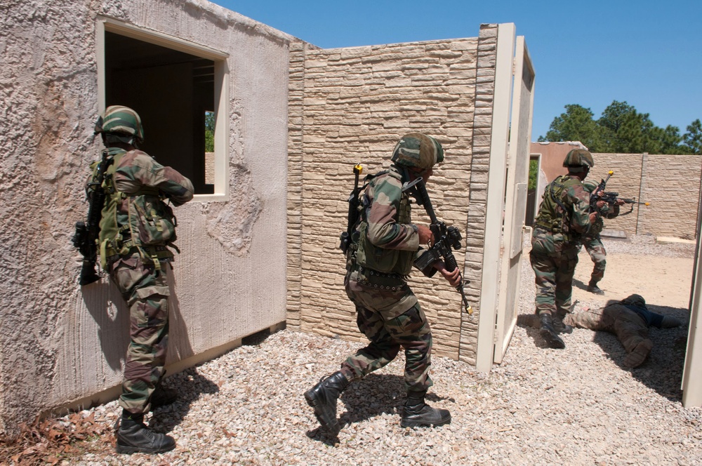 YA13 Company-level situational training exercise
