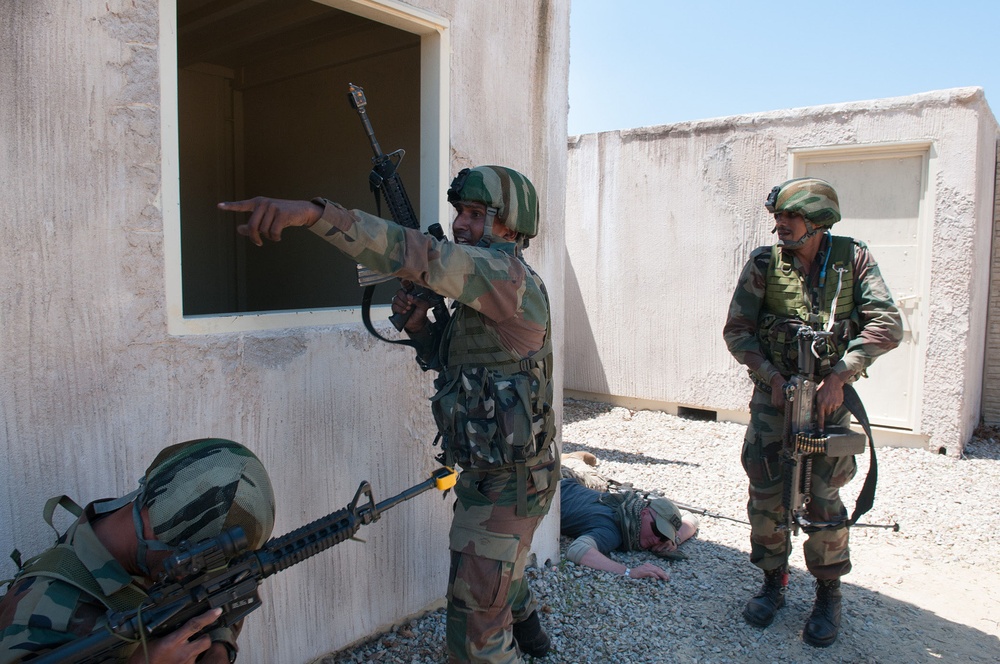 YA13 Company-level situational training exercise