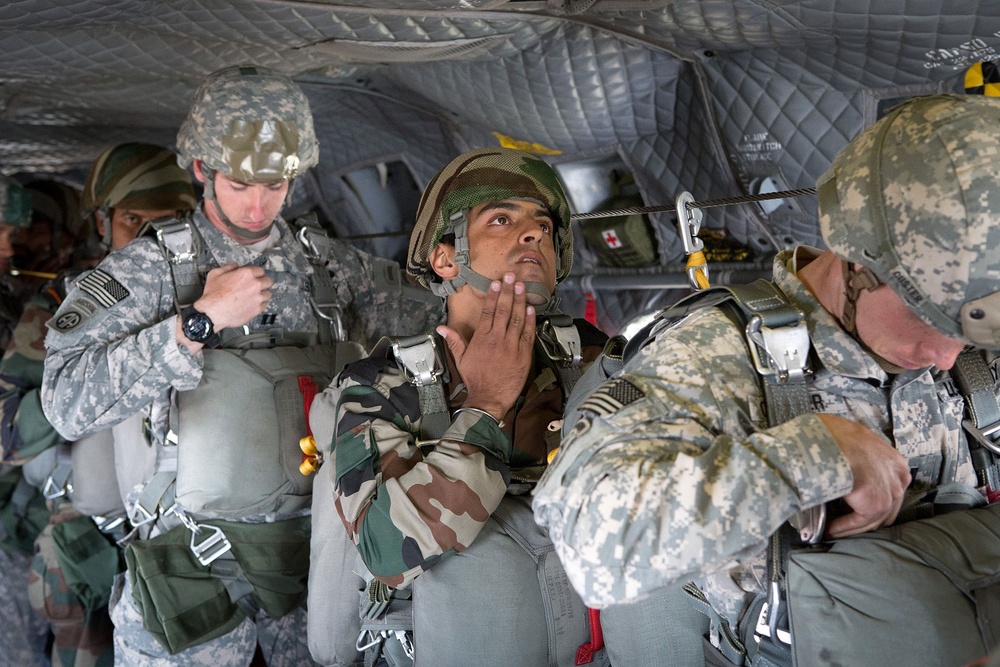 Indian, US paratroopers make helicopter jump