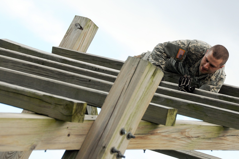 Wisconsin Guard soldiers sweep regional Best Warrior contest