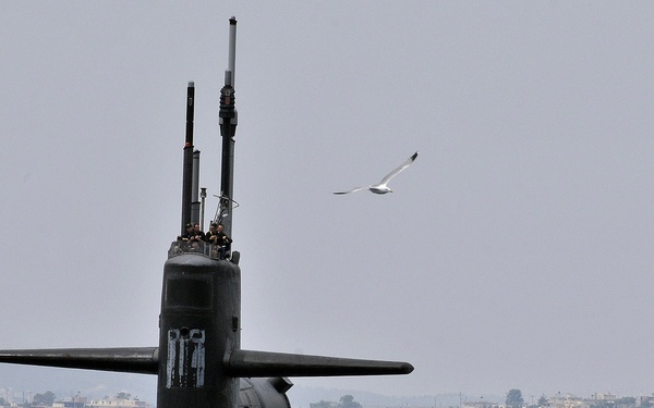 USS Georgia visits Crete