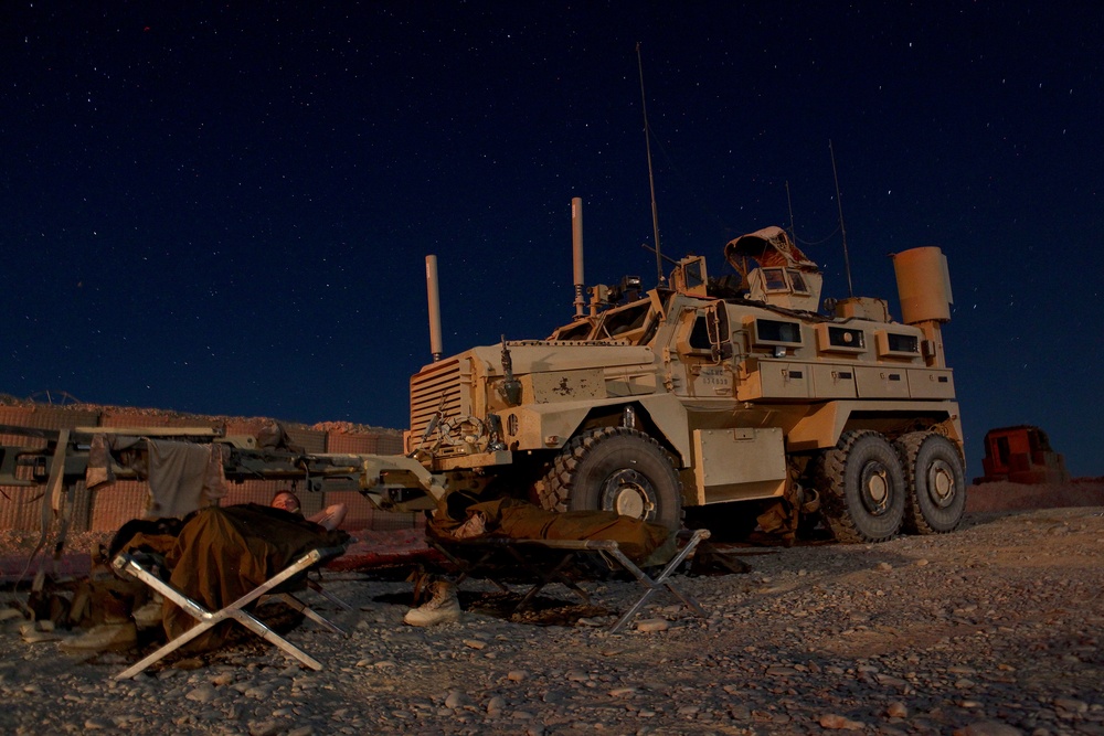 Marines with CLR-2 provide supplies and aid in base realignment and closure