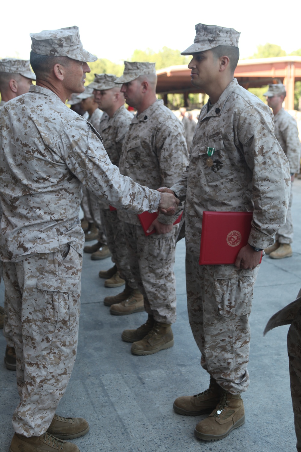 Tank Marines awarded for exceptional valor