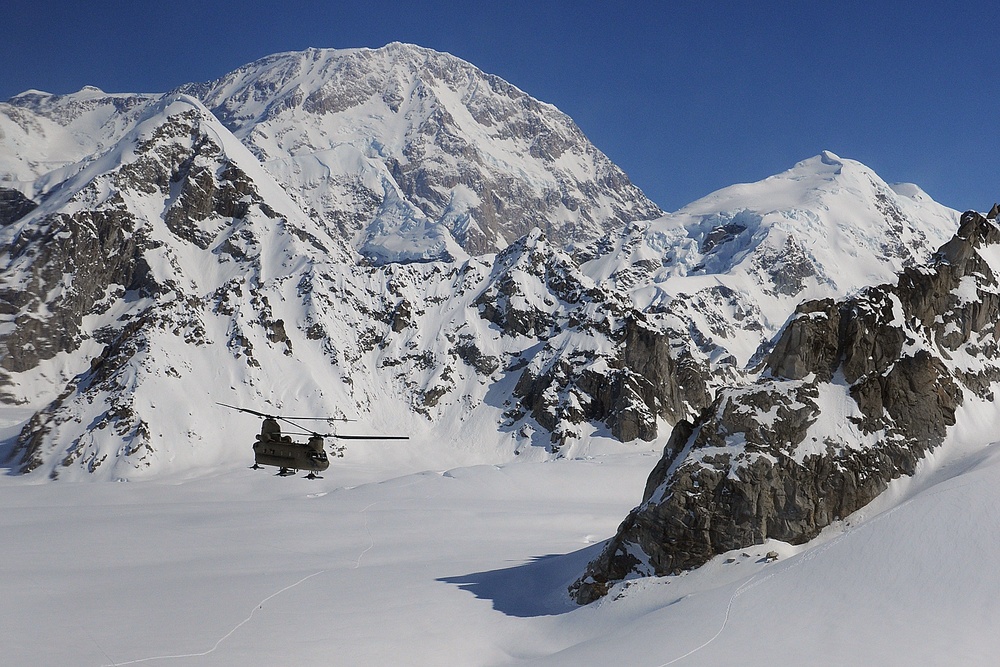 Army climbers tackle Mount McKinley