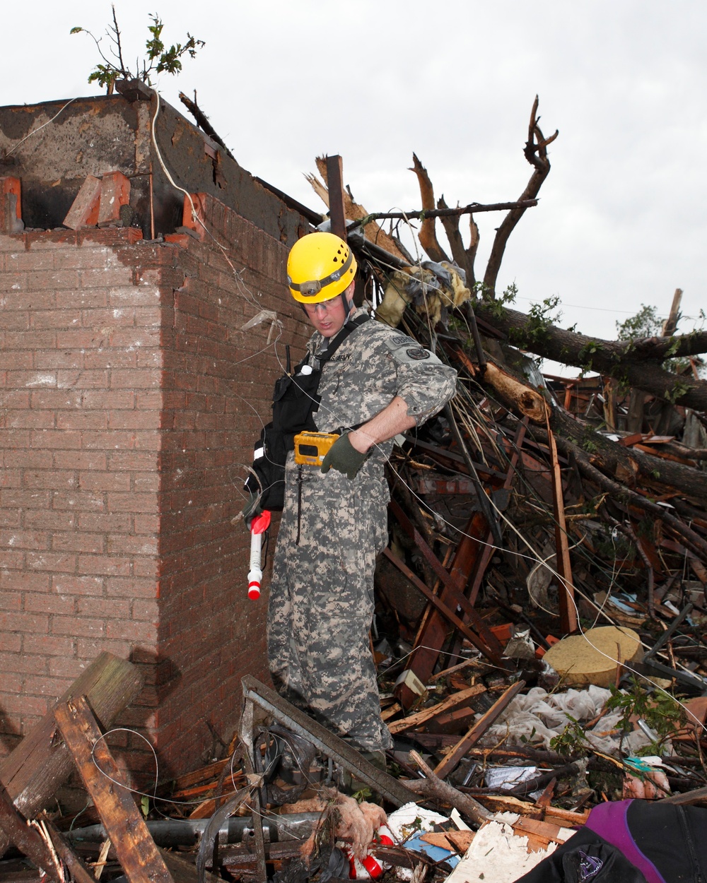 63rd CST supports Moore tornado search and rescue operations