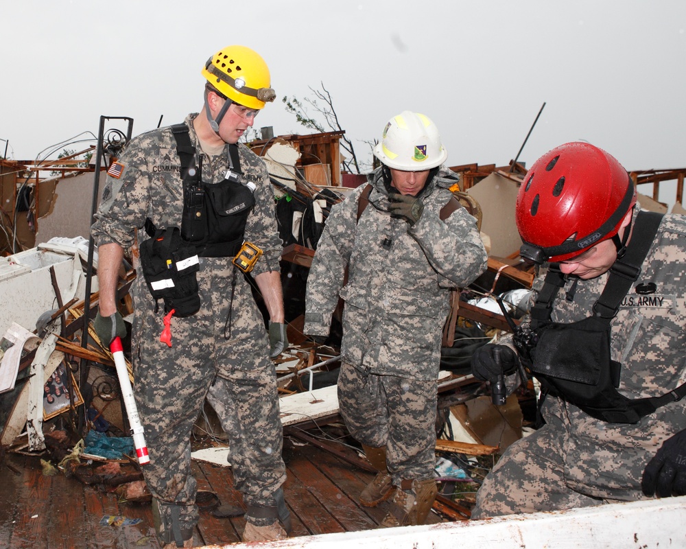 63rd CST supports Moore tornado search and rescue operations