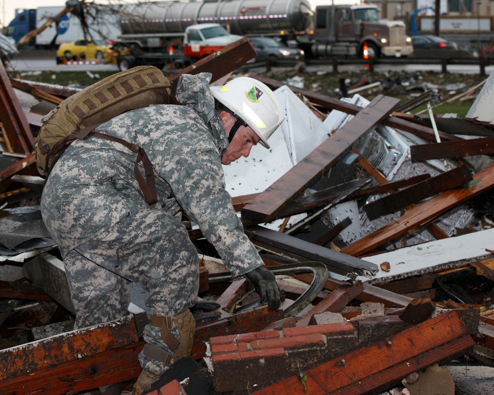 63rd CST supports Moore tornado search and rescue operations