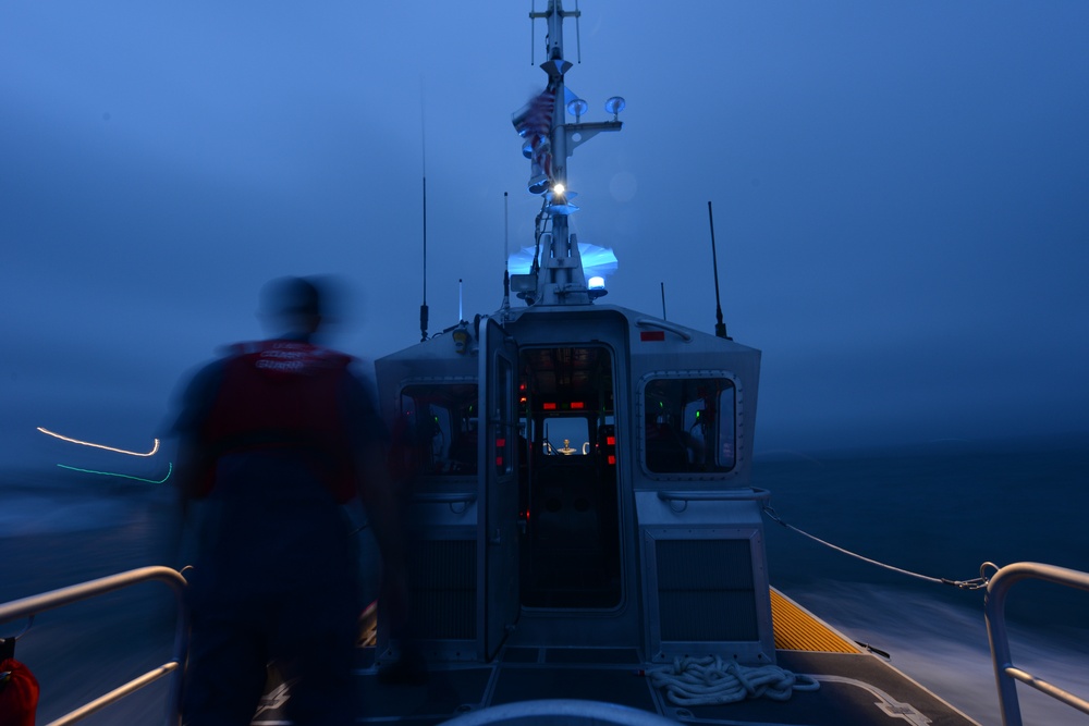 Coast Guard Station Woods Hole, Mass., conducts night operations