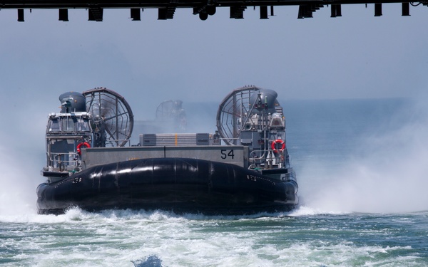 1/8 amphibious operations