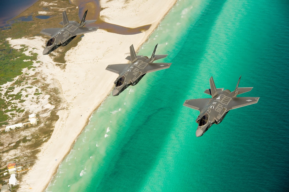 F-35 Lightning II instructor pilots conduct aerial refueling